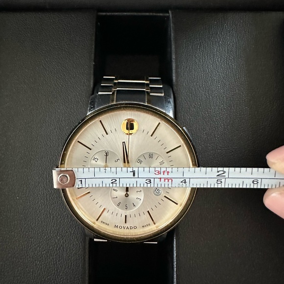 Movado two-tone watch unisex with box and tags - Picture 5 of 6